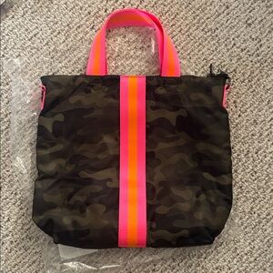 NWT HAUTE SHORE women's logan showoff bag in green camo/pink/orange stripes